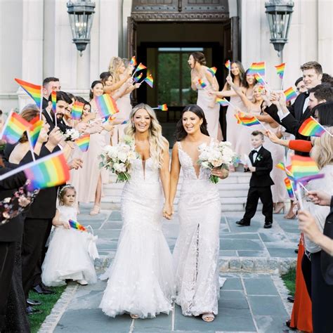 Episode 192: S03E48: Digi Gay Wedding from Going Digital: A